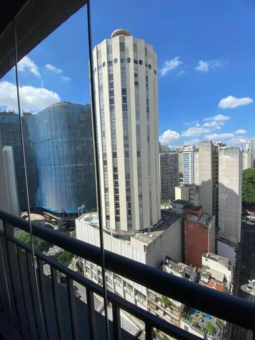 Estúdio com vista para o COPAN
