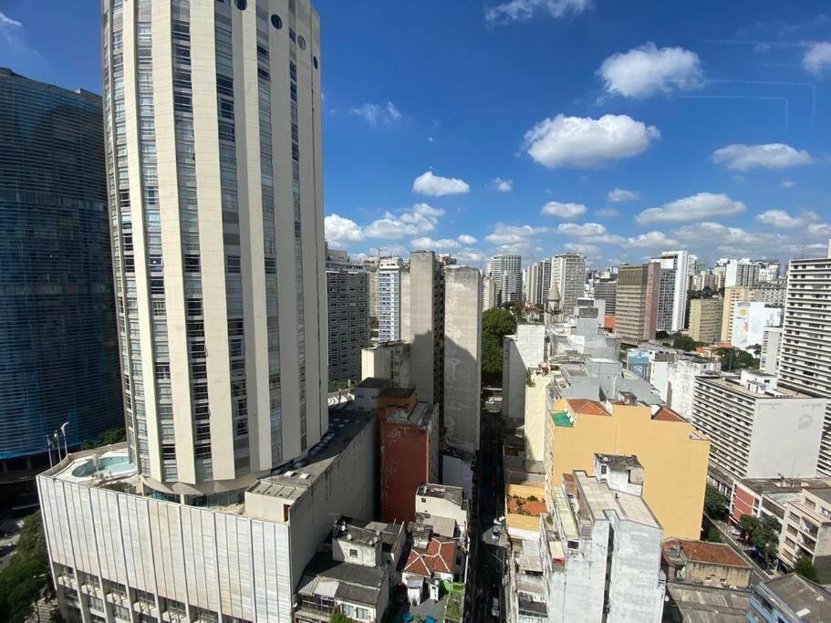 Estúdio com vista para o COPAN