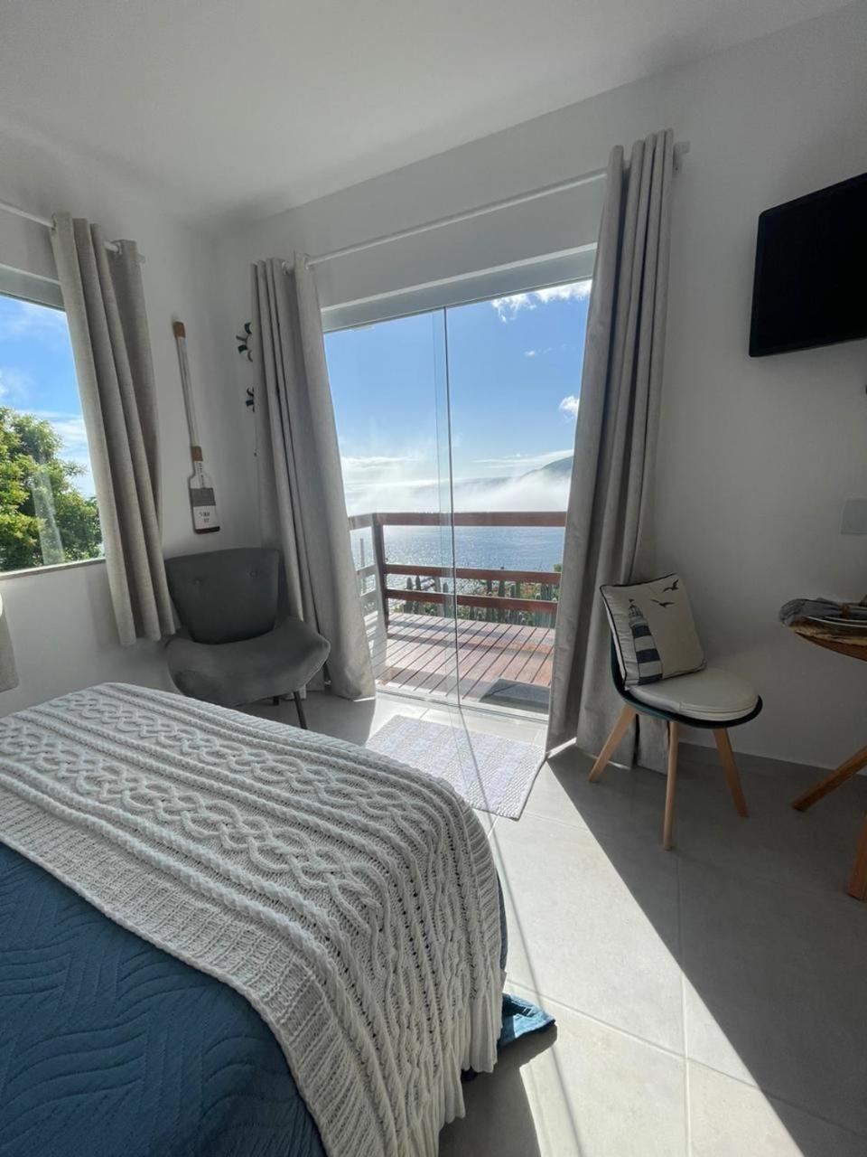 Loft Pelicano Prainhas- Pontal do Atalaia- Para Casal - com Hidro