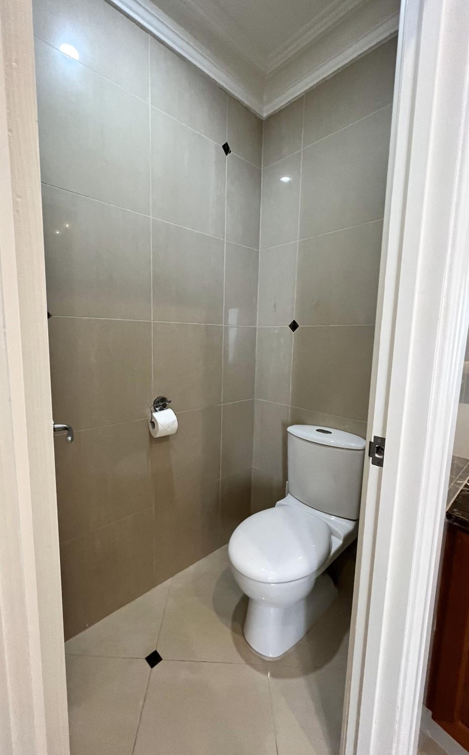 59 Lakeside Luxury Views 2br 2baparking