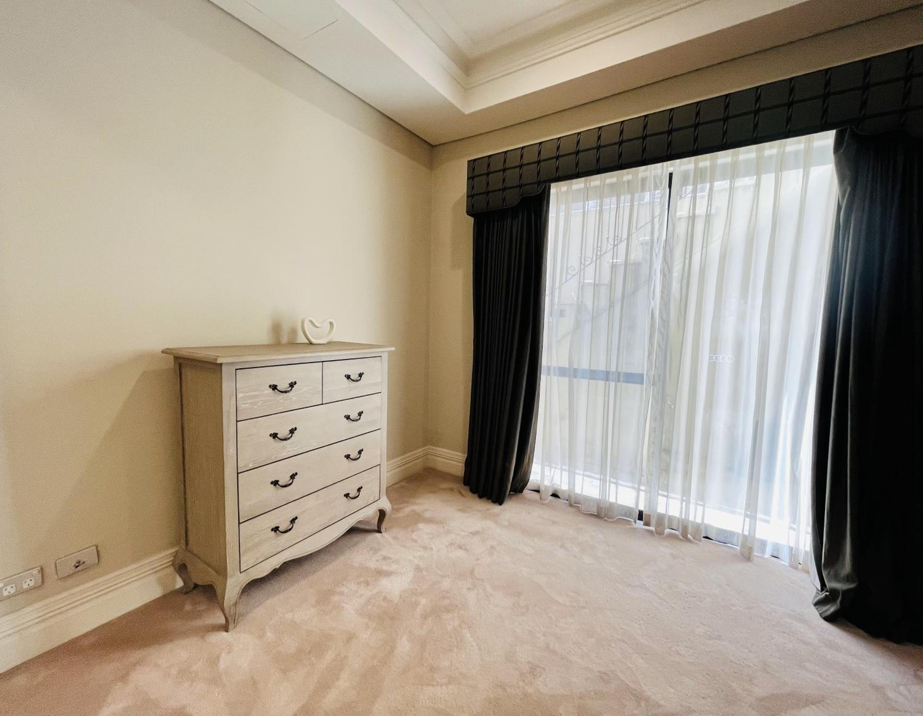 59 Lakeside Luxury Views 2br 2baparking