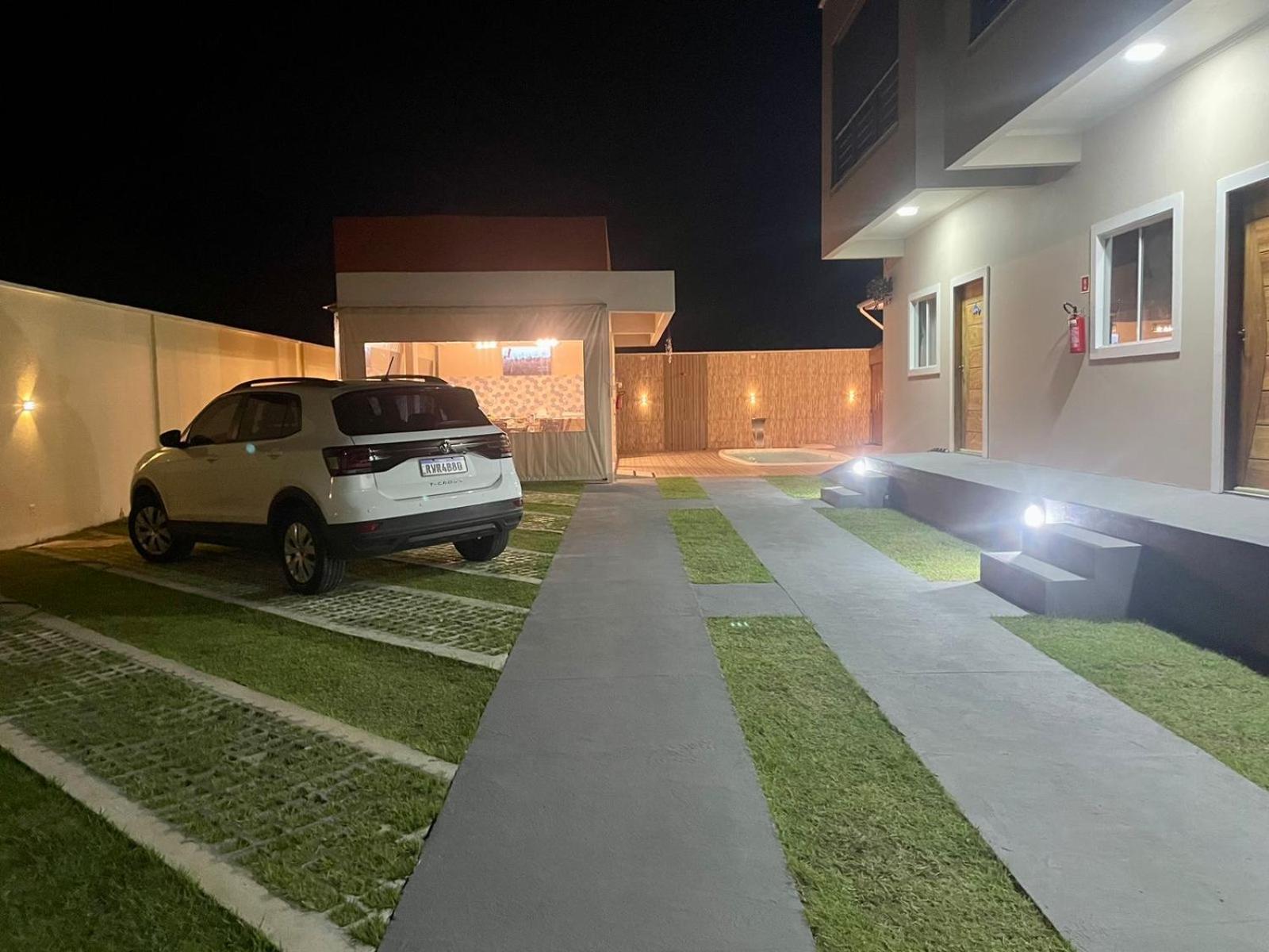 Residencial Floreana Apto Golfinho