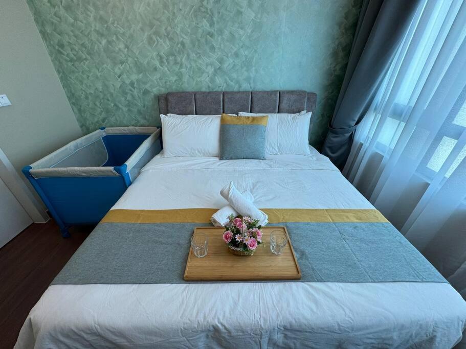 Greenfield C Residence Sunway Subang 10 Pax 3R2B with Internet view 2