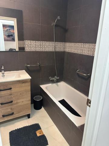 Big apartment on the beach of playa del cura maximum 6 adults view 5