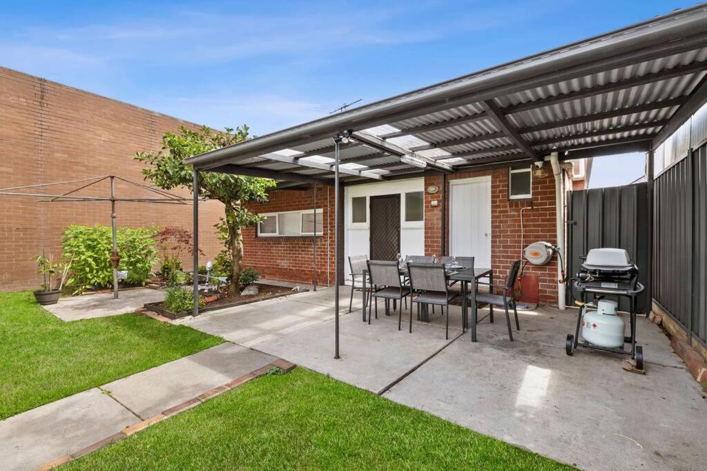 Two bedroom house with great outdoor area
