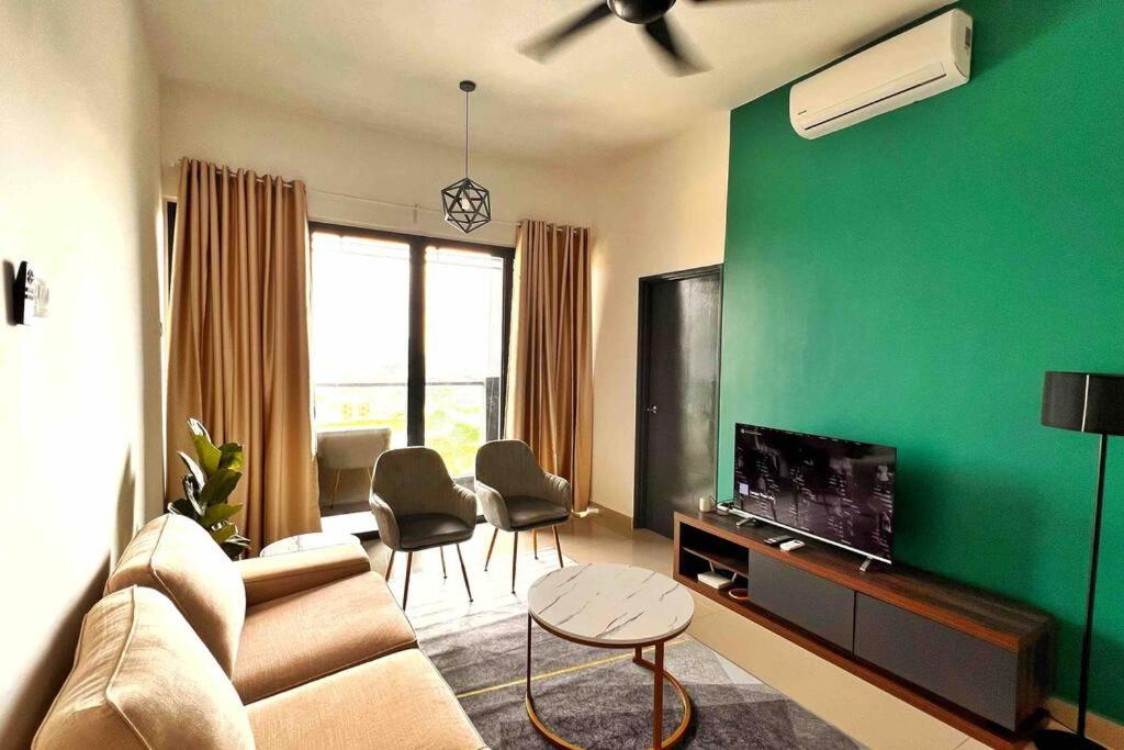Cozy Aera Residence / FREE Wi-fi Netflix / Sunway photo 1
