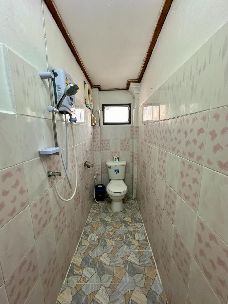 Luang Prabang Vacations - Rattana Guesthouse - Property Image 8