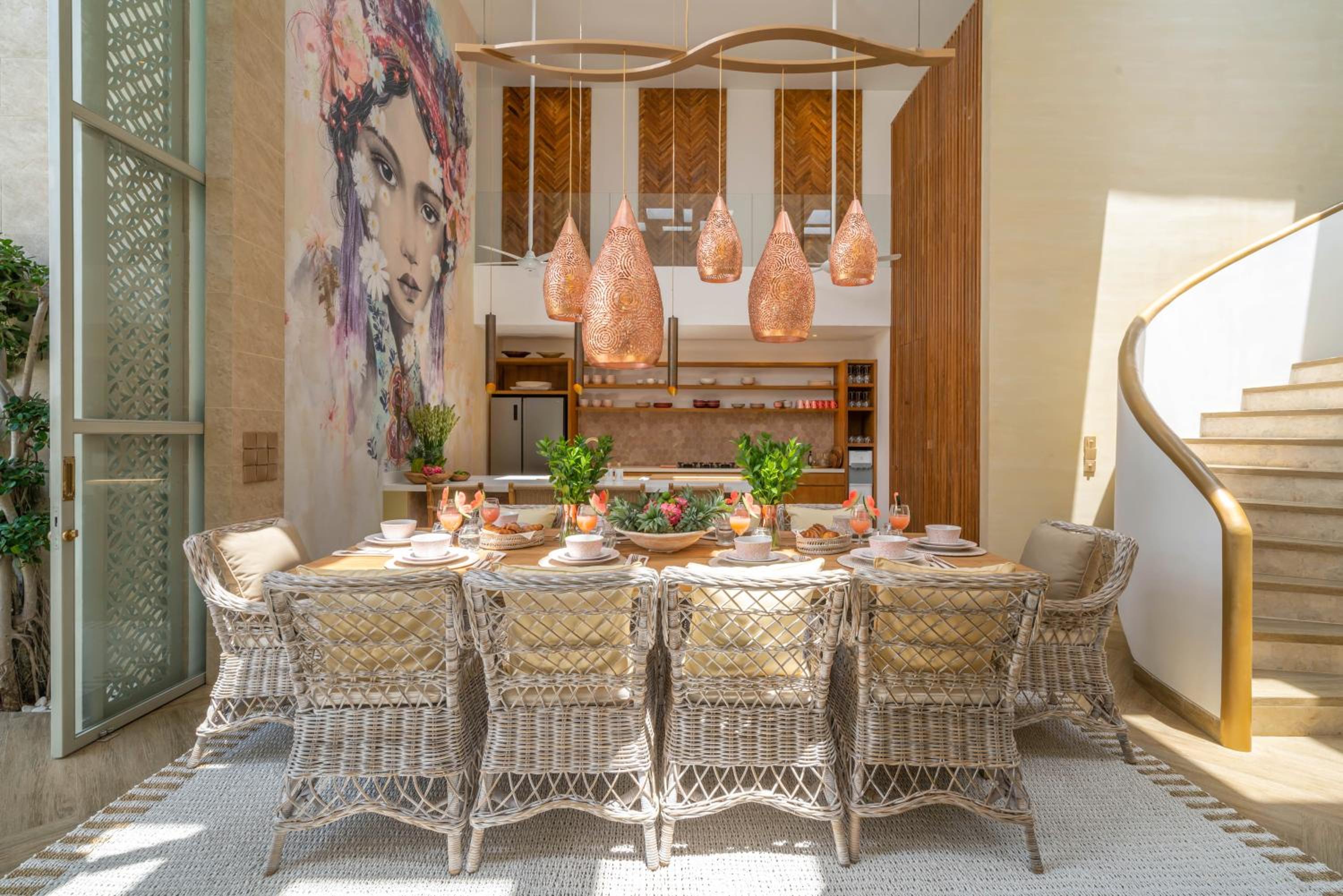 dining