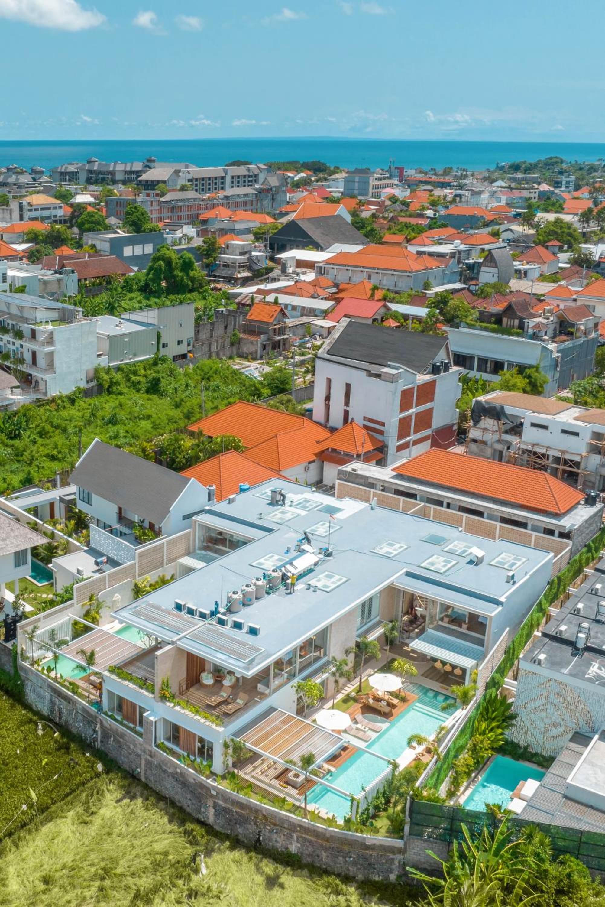 Villa Vida : Luxurious New Designer Villa Next to the Beach view 3