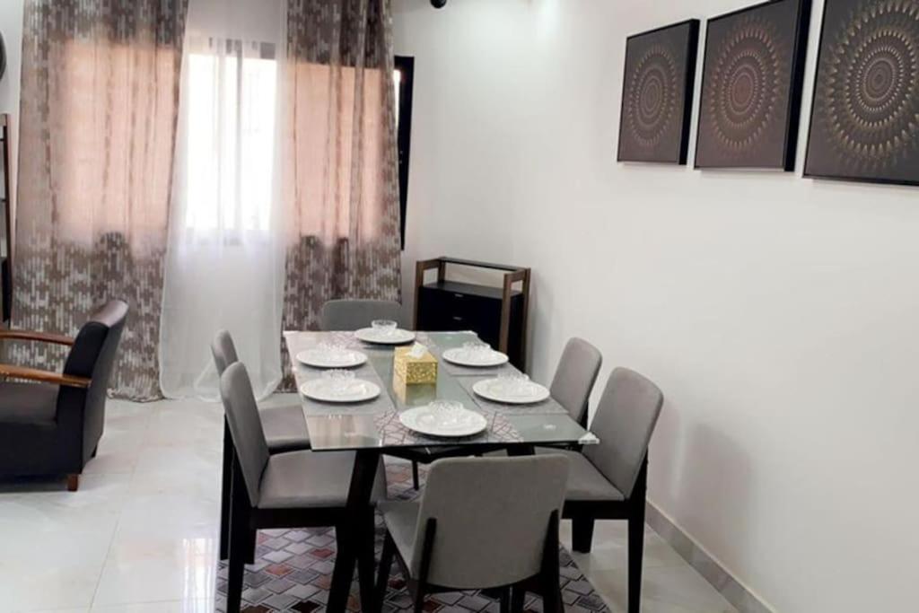 Appartement meublé 3 chambres salon avec piscine jardin au virage