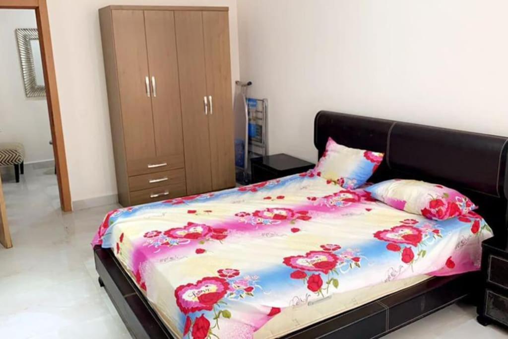 Appartement meublé 3 chambres salon avec piscine jardin au virage