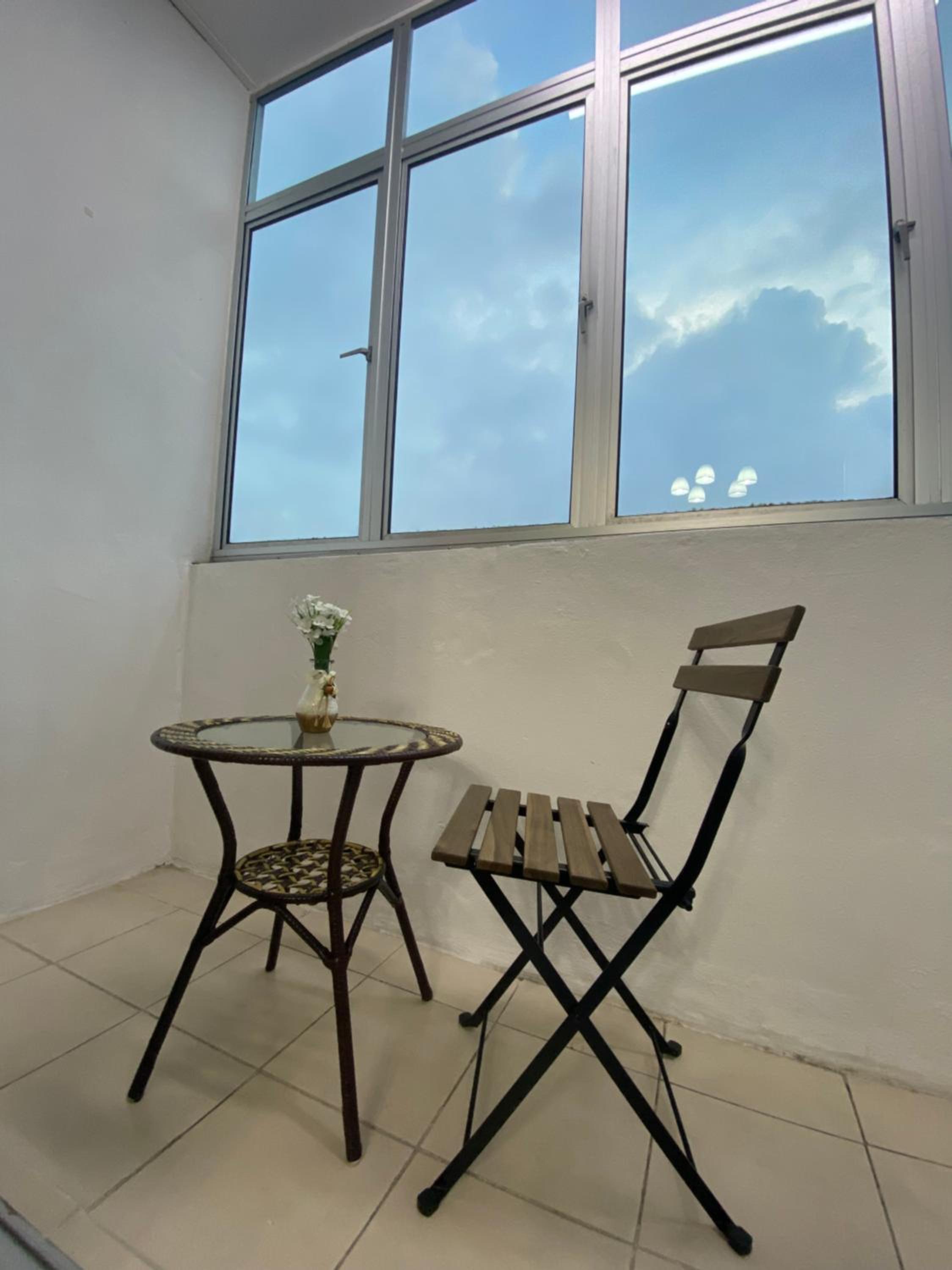 SYA HONEY HOMESTAY with NETFLIX photo 7