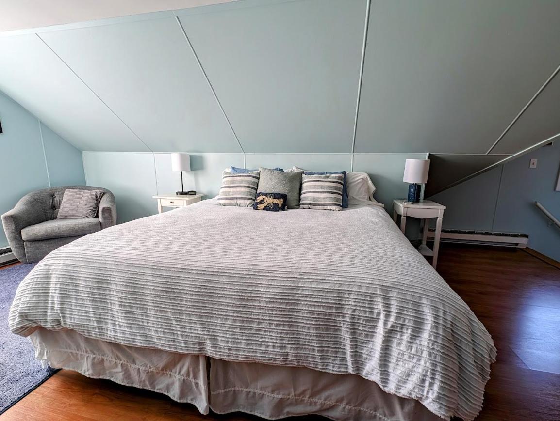 NEW Beachy Watering Cove Cottage view 5