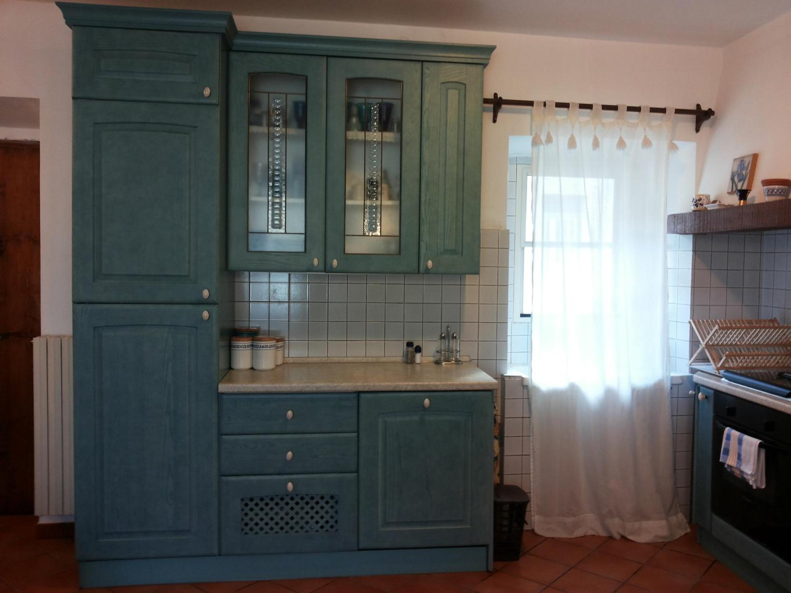 Blue House near Bagnoregio-overlooking the Umbrian Mountains and Tiber Valley view 5