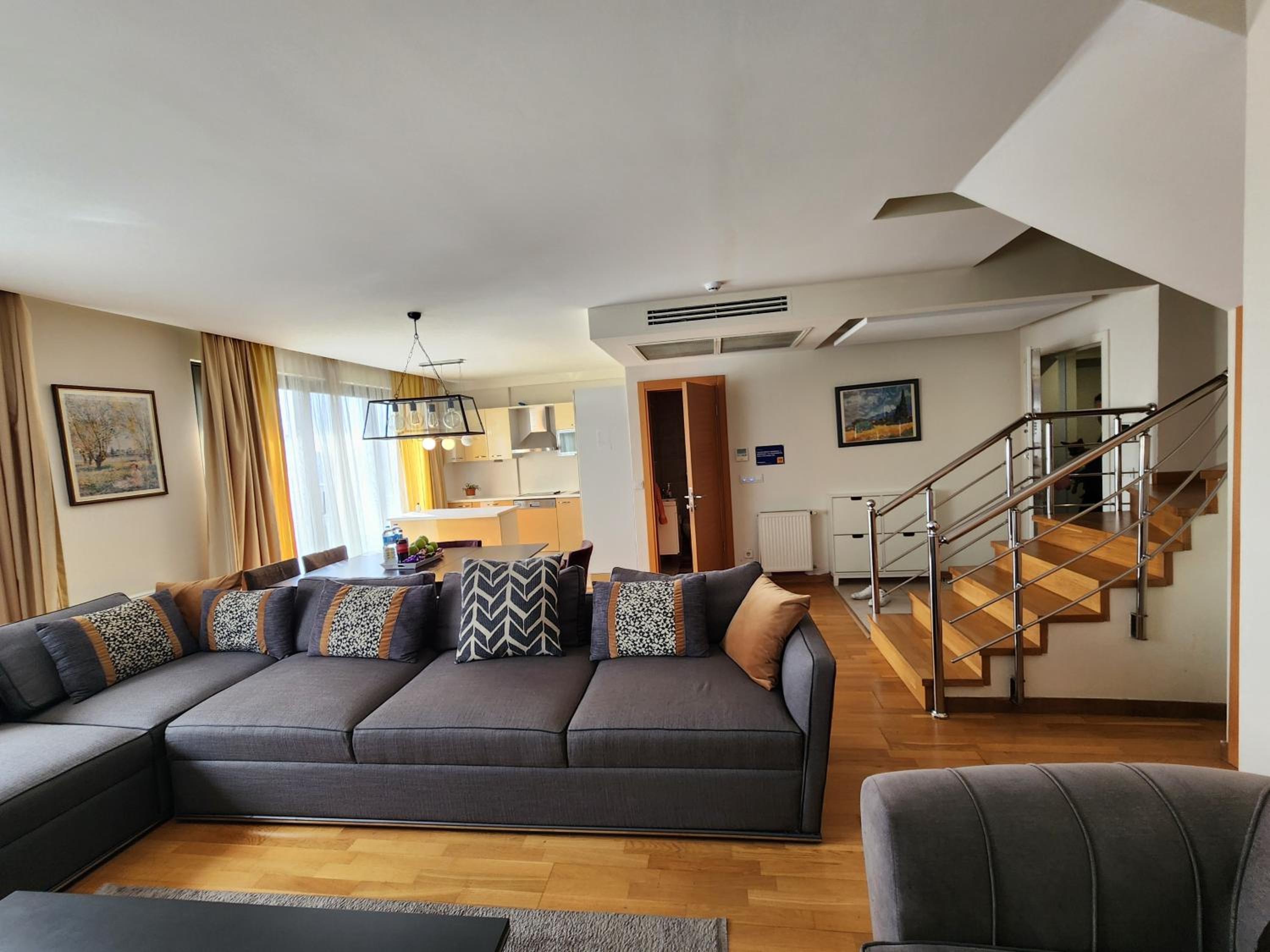 TAKSiM PERFECT RESiDENCE, 3 BEDROOMS, 140 M2, POOL GYM SAUNA ACCESS
