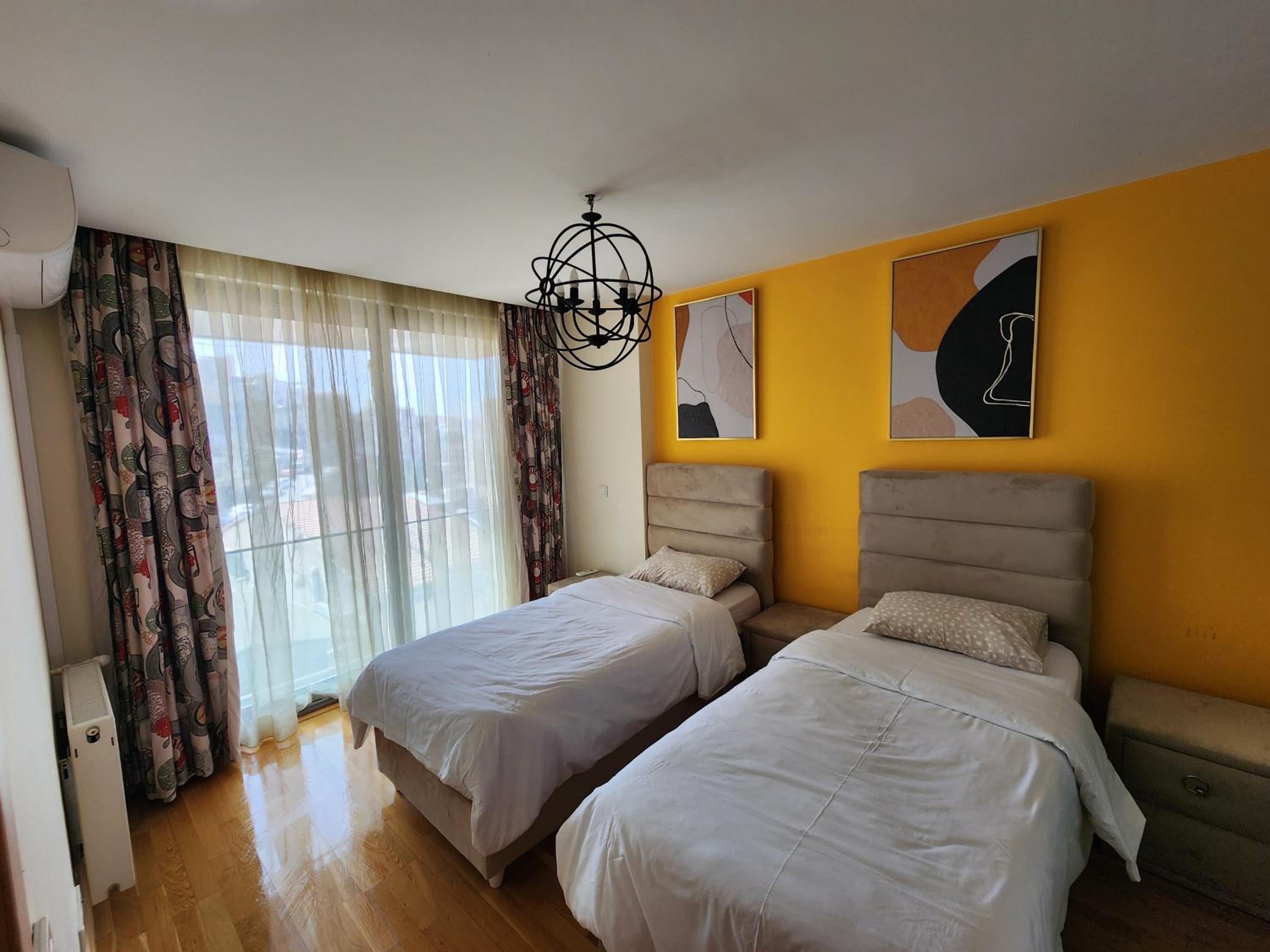 TAKSiM PERFECT RESiDENCE, 3 BEDROOMS, 140 M2, POOL GYM SAUNA ACCESS