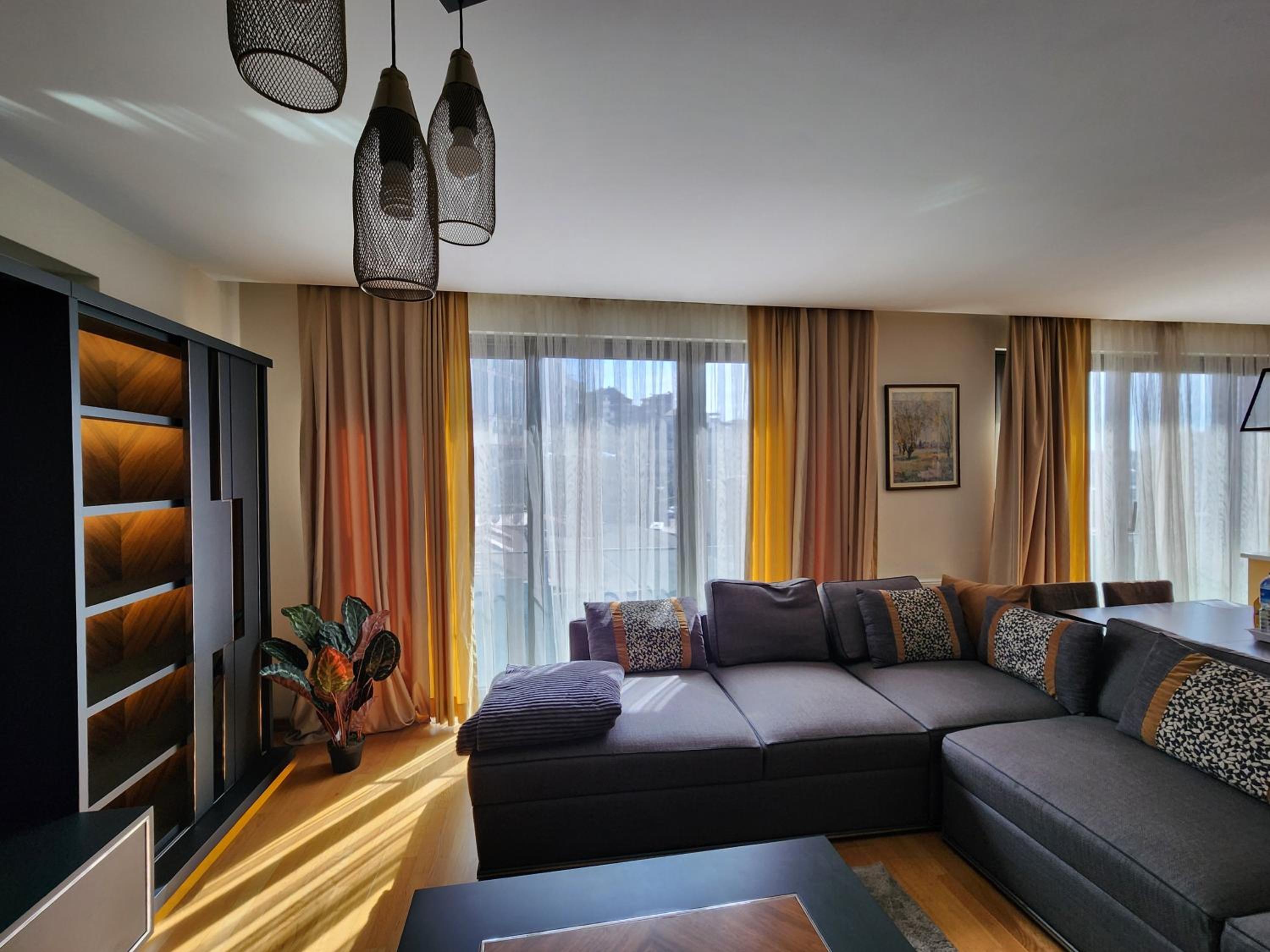 TAKSiM PERFECT RESiDENCE, 3 BEDROOMS, 140 M2, POOL GYM SAUNA ACCESS