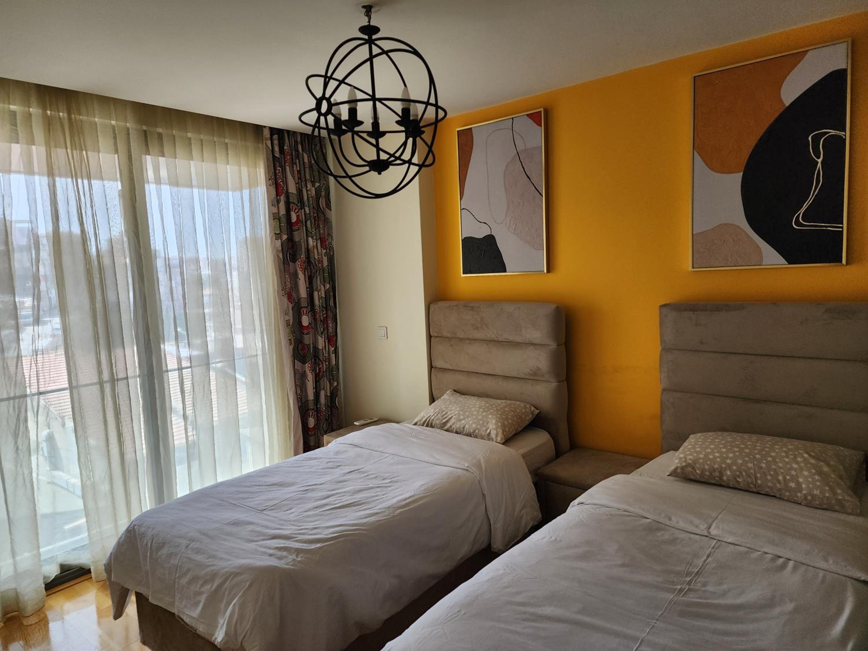 TAKSiM PERFECT RESiDENCE, 3 BEDROOMS, 140 M2, POOL GYM SAUNA ACCESS