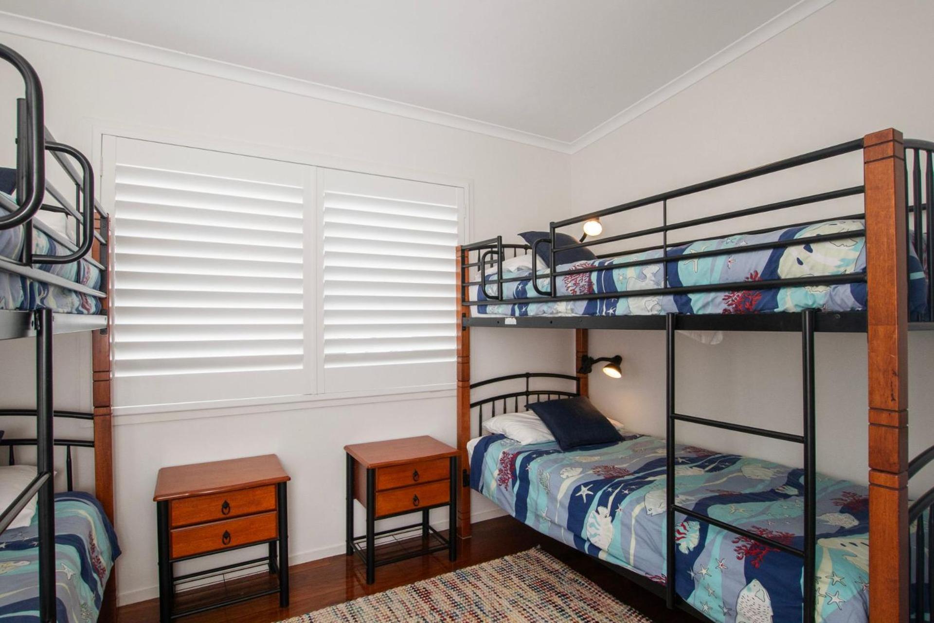Evans Beach House - 24 Cedar Street