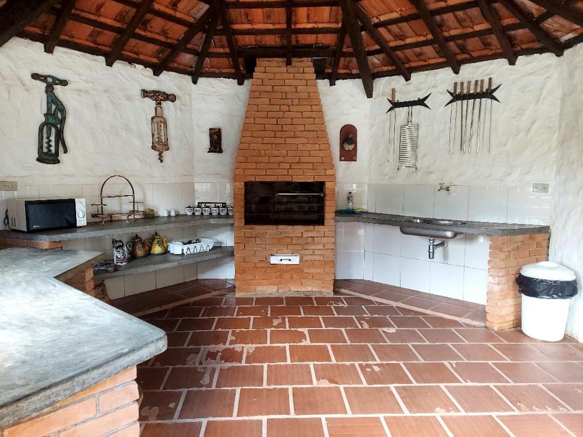 Casa dos Pinheiros Campos do Jordão