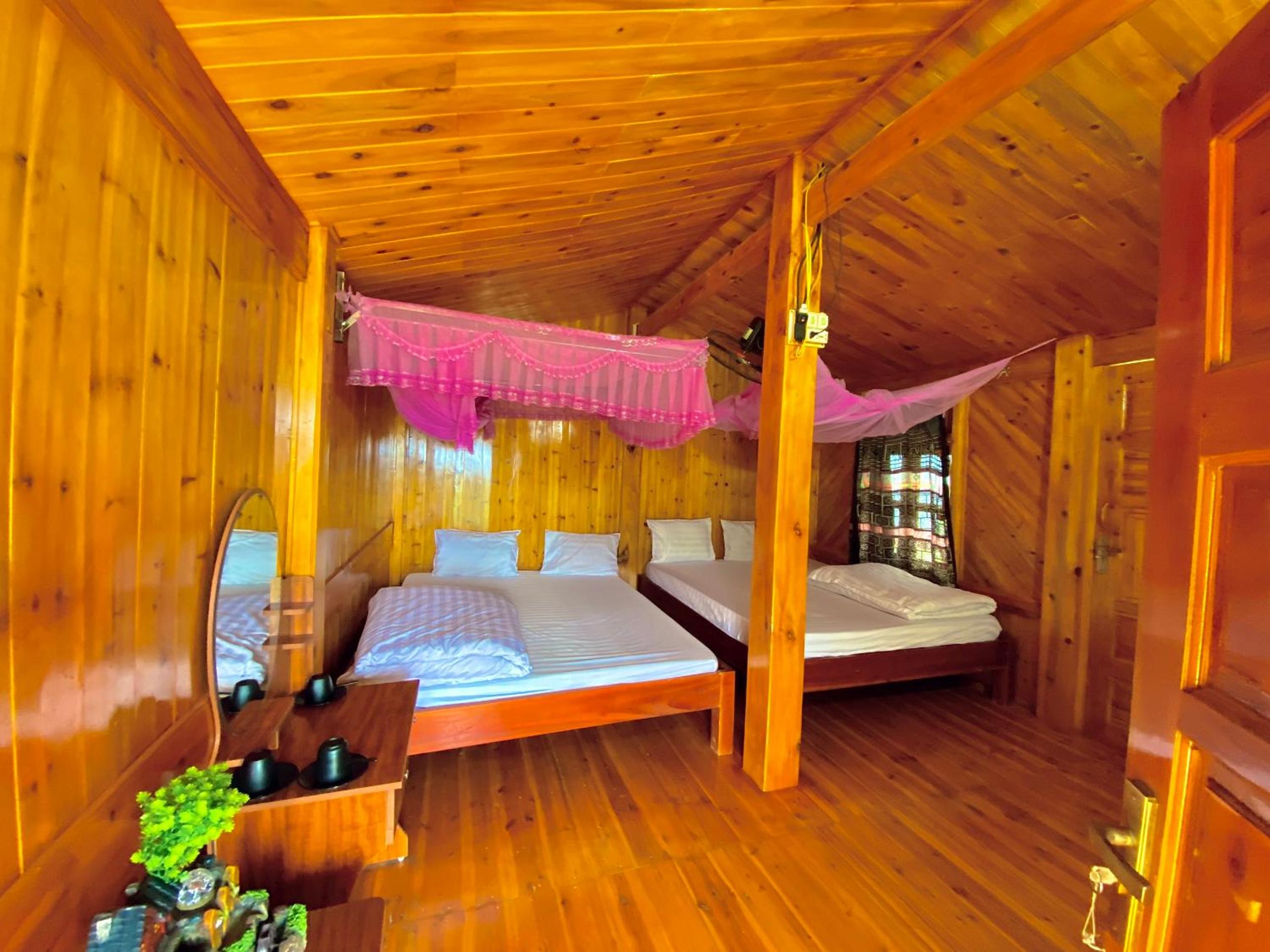 Mao Sapa trekking and homestay 16