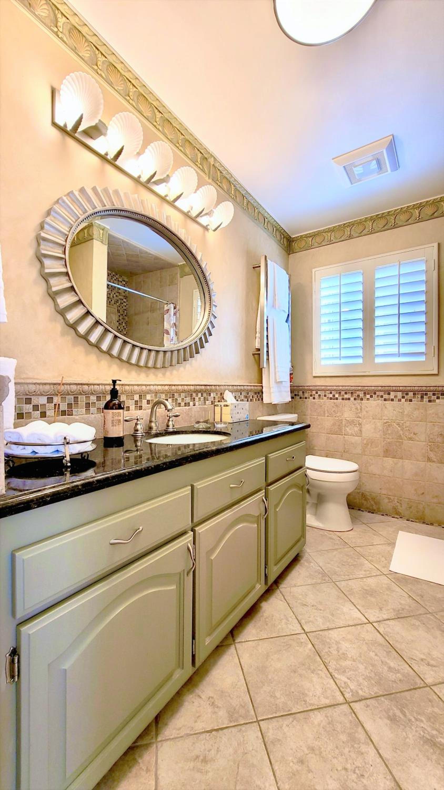 CASA LUX MONICA Prime Santa Monica Luxury Home ONE-OF-A-KIND