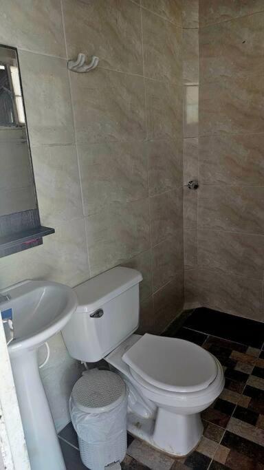 Casa linda a 5 km de Girardot.