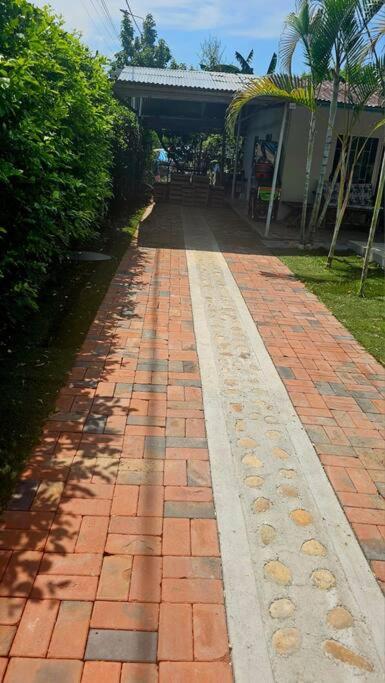 Casa linda a 5 km de Girardot.