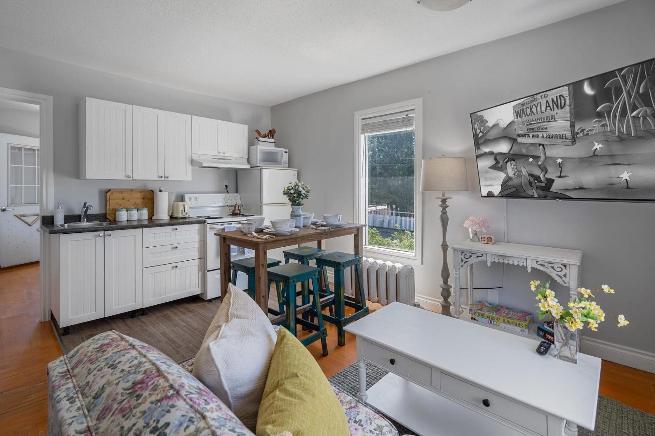 Victorian Suite No Service Fees Heritage Home