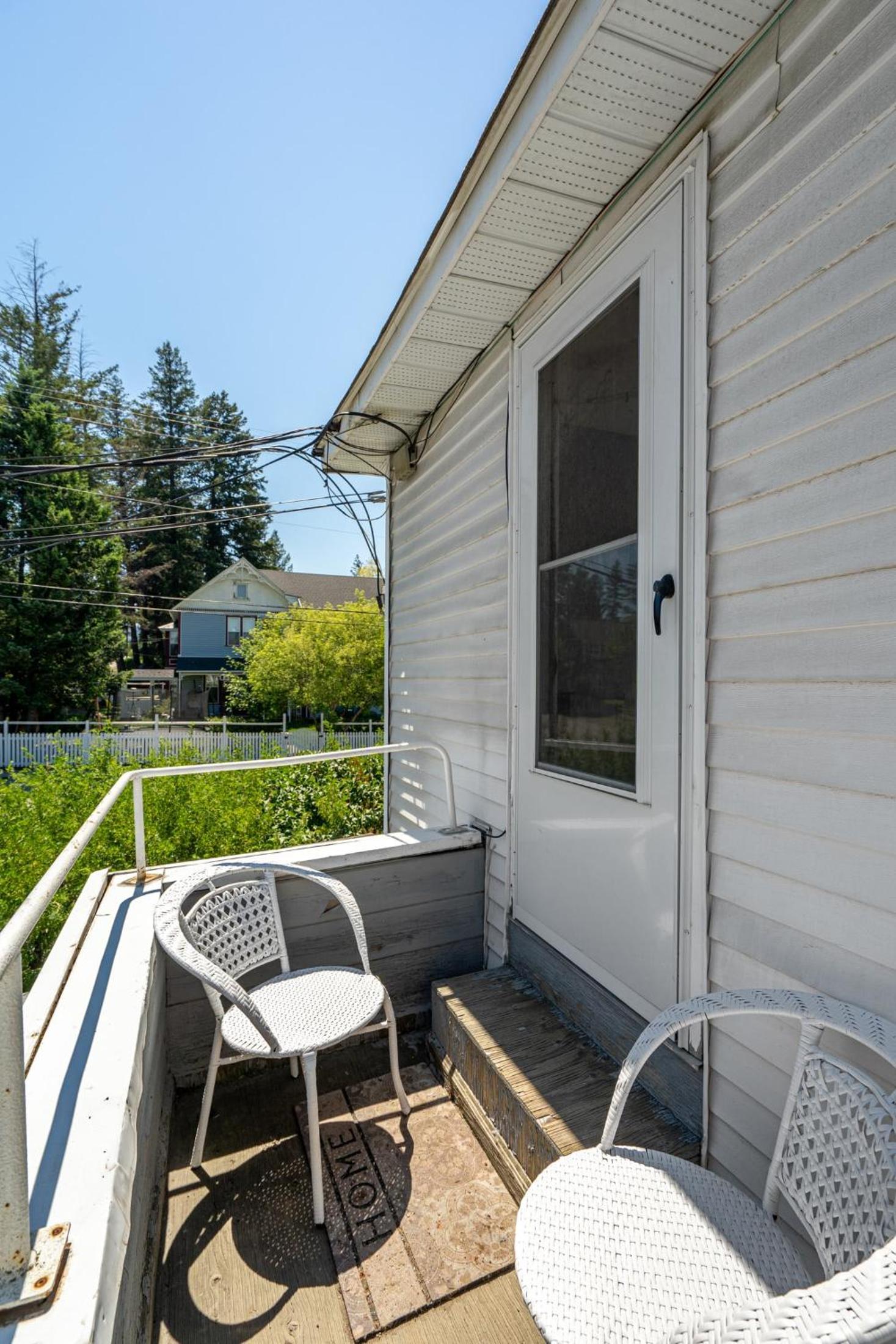 Cranbrook Vacations - Victorian Suite No Service Fees Heritage Home - Property Image 6