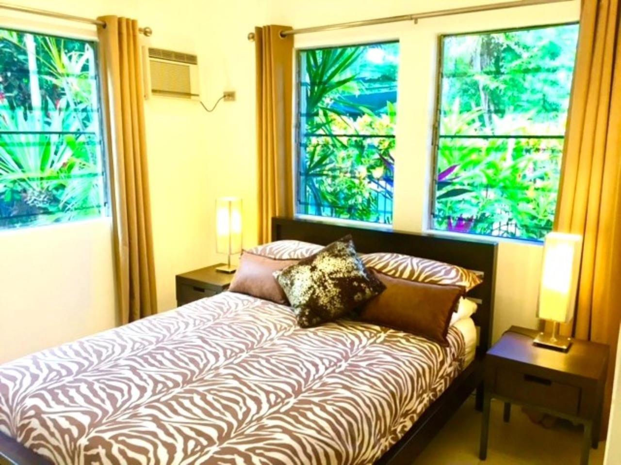 Aquatica - Luxe Holiday Home