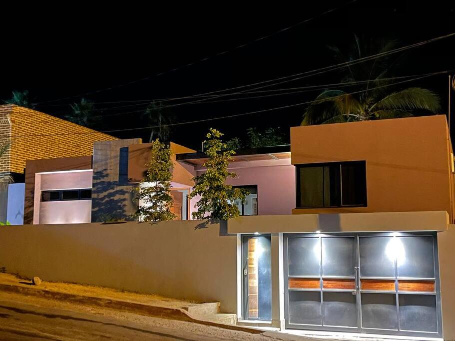 Casa Kamila en el centro de Todos Santos view 4