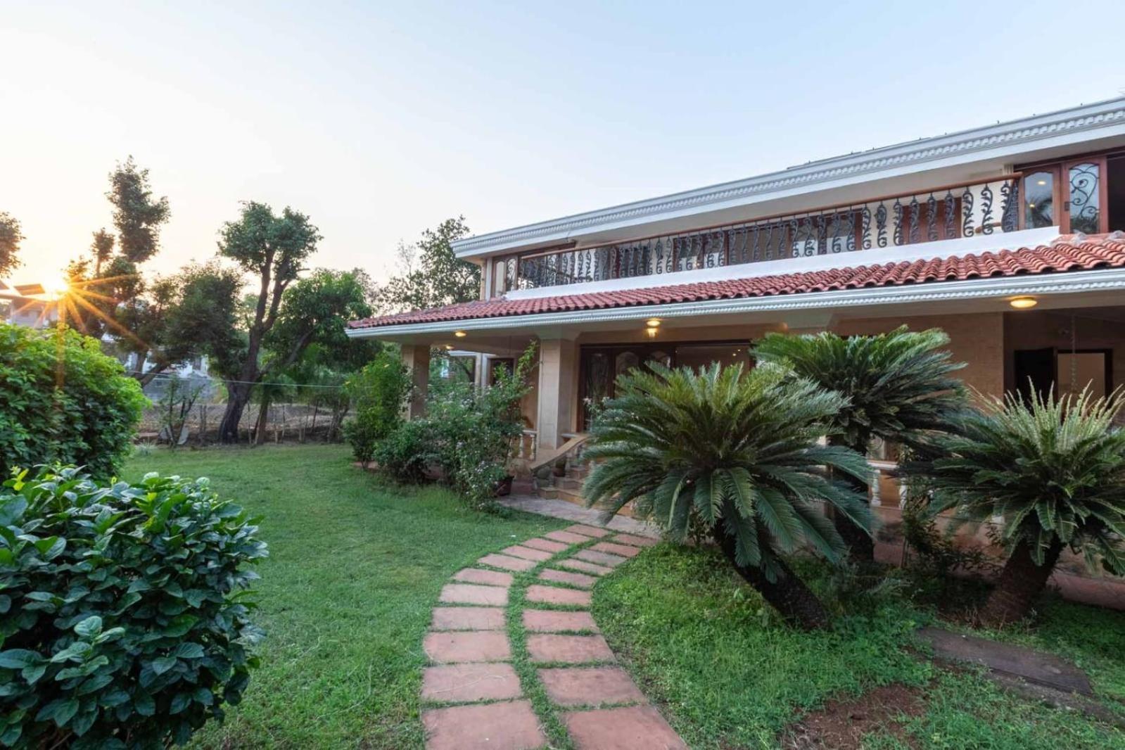 TOWNHOUSE 4BHK VILLA ALIBAUG view 2