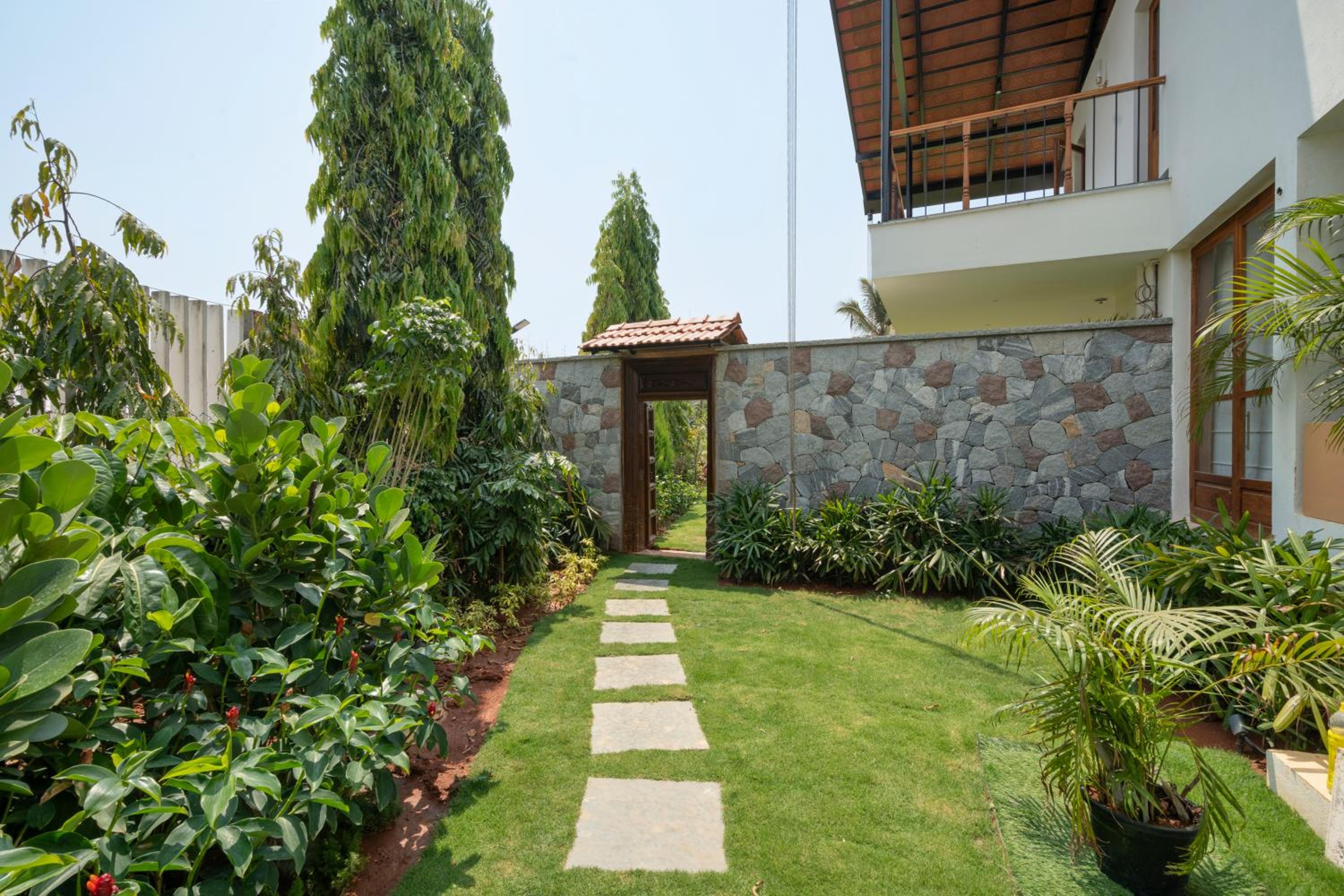 SaffronStays Niranta- Villa in Golfshire, Nandi Hills view 5