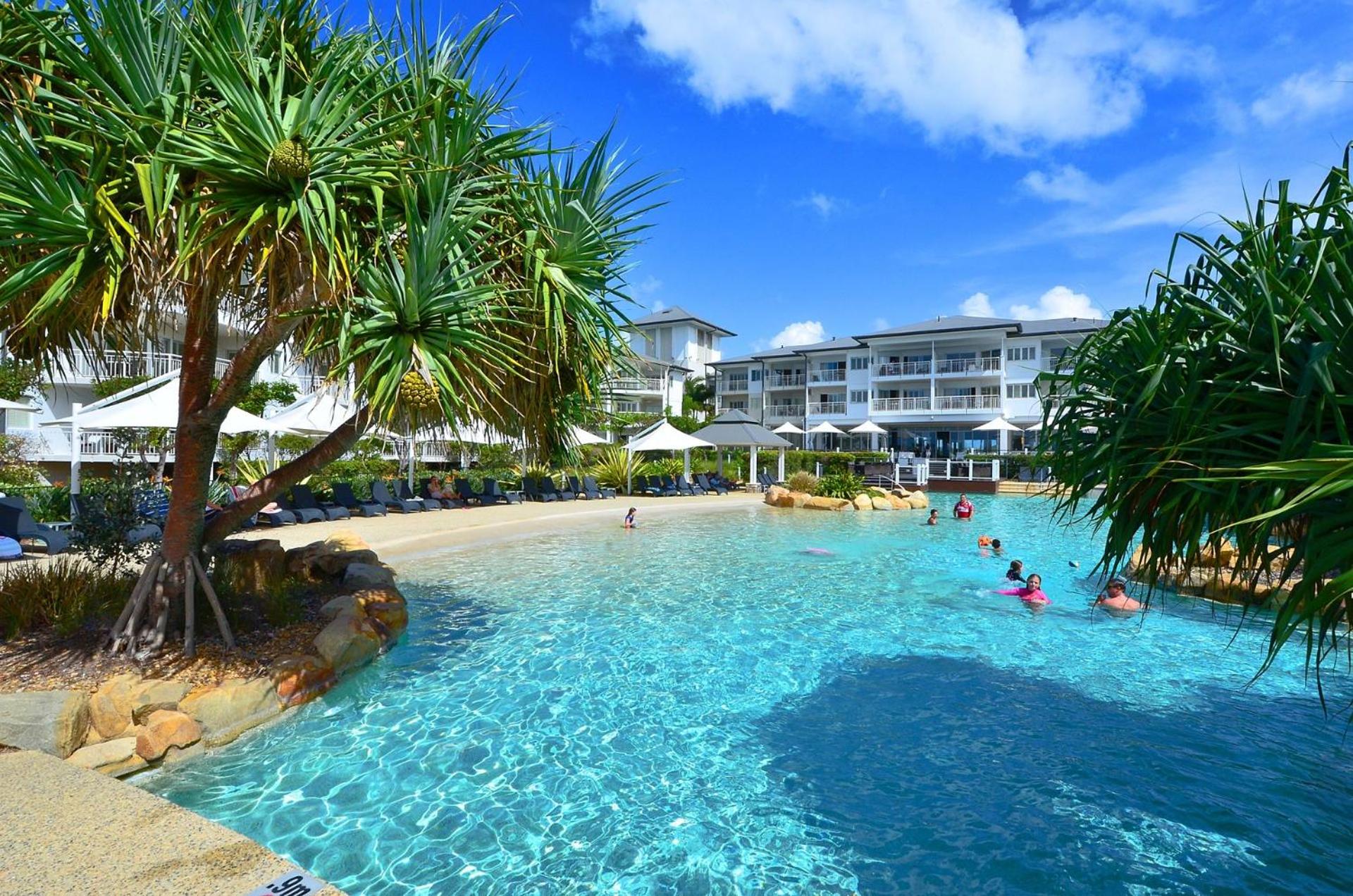 Resort on the Beach 4302 with resort Pool
