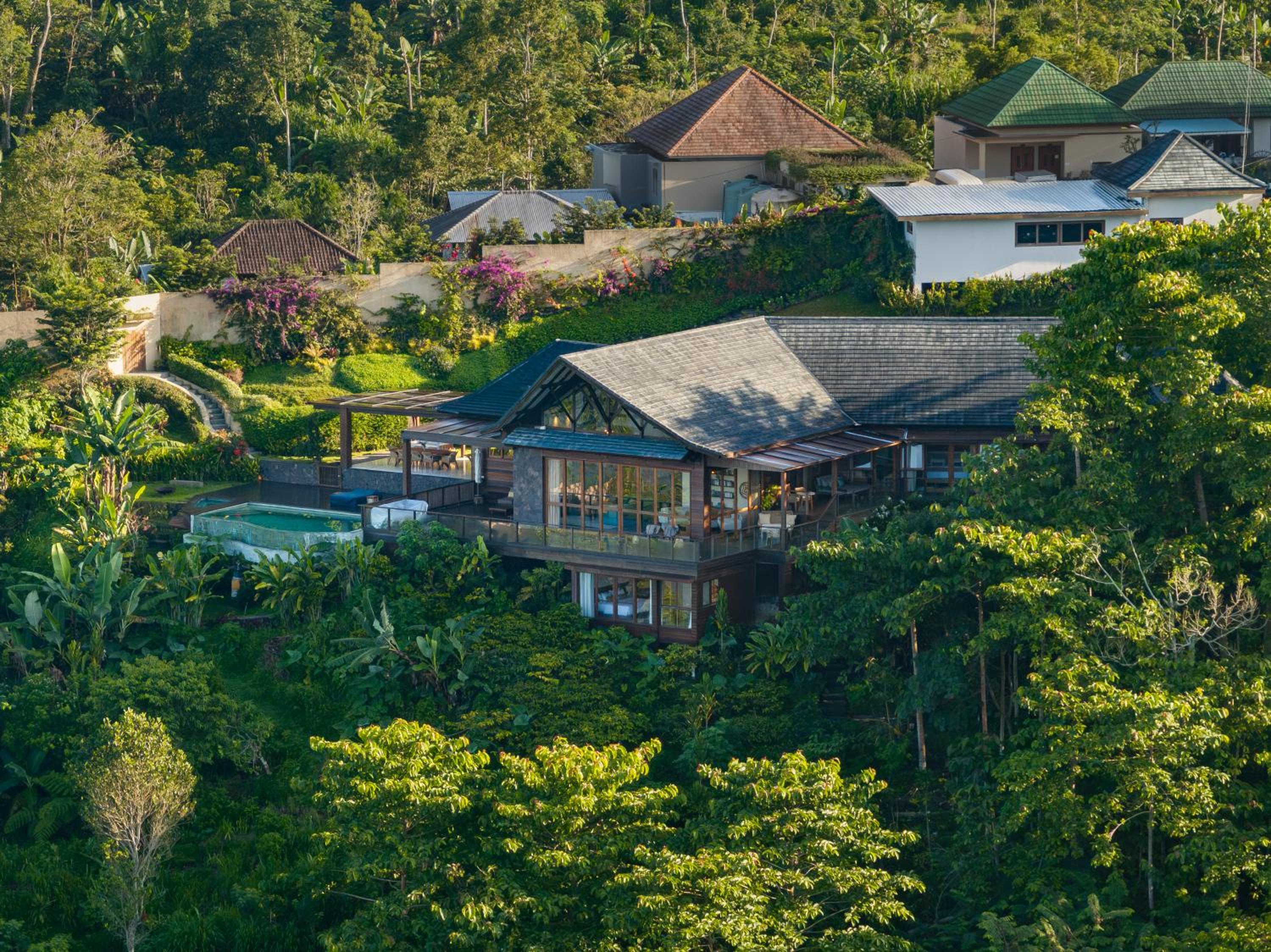 Munduk Mountain Estate - Serene Mountain Retreat view 5
