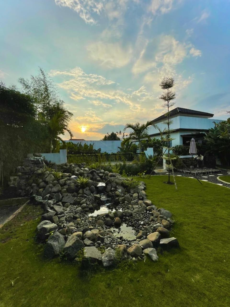 Villa Sivva Sawangan