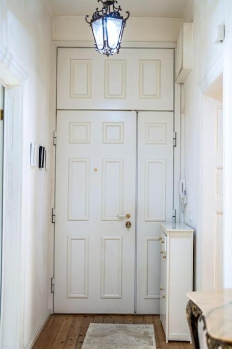 Best Point in the City / 2 Bedrooms
