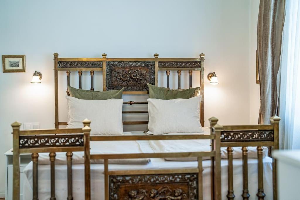 Best Point in the City / 2 Bedrooms