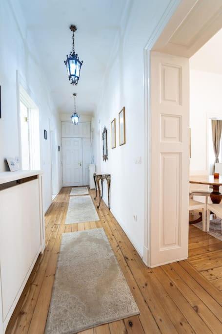 Best Point in the City / 2 Bedrooms