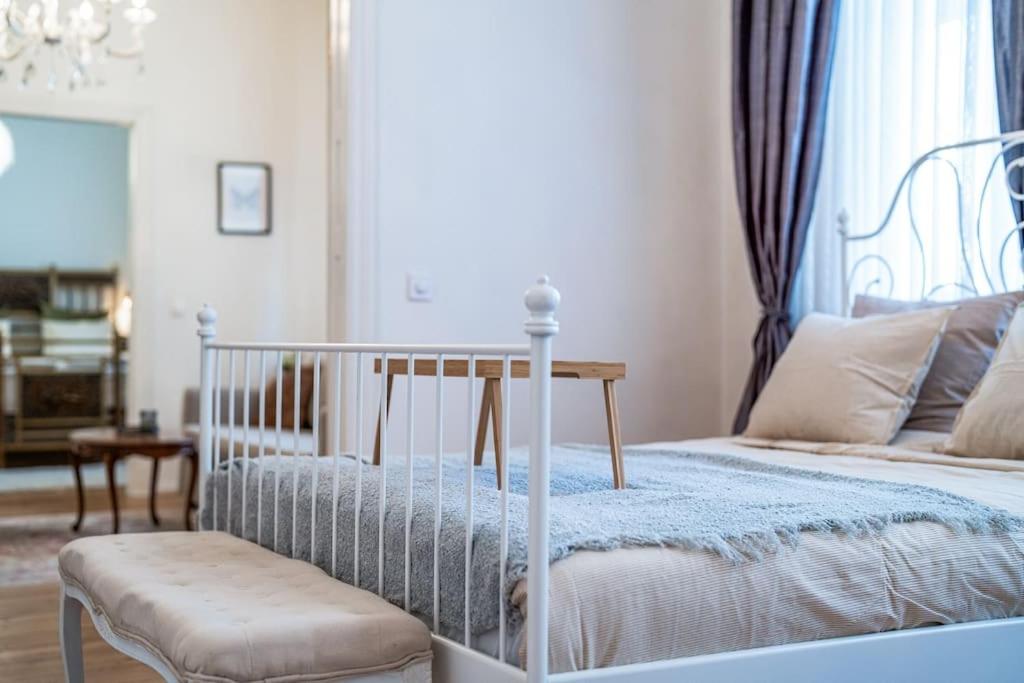 Best Point in the City / 2 Bedrooms