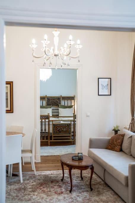 Best Point in the City / 2 Bedrooms
