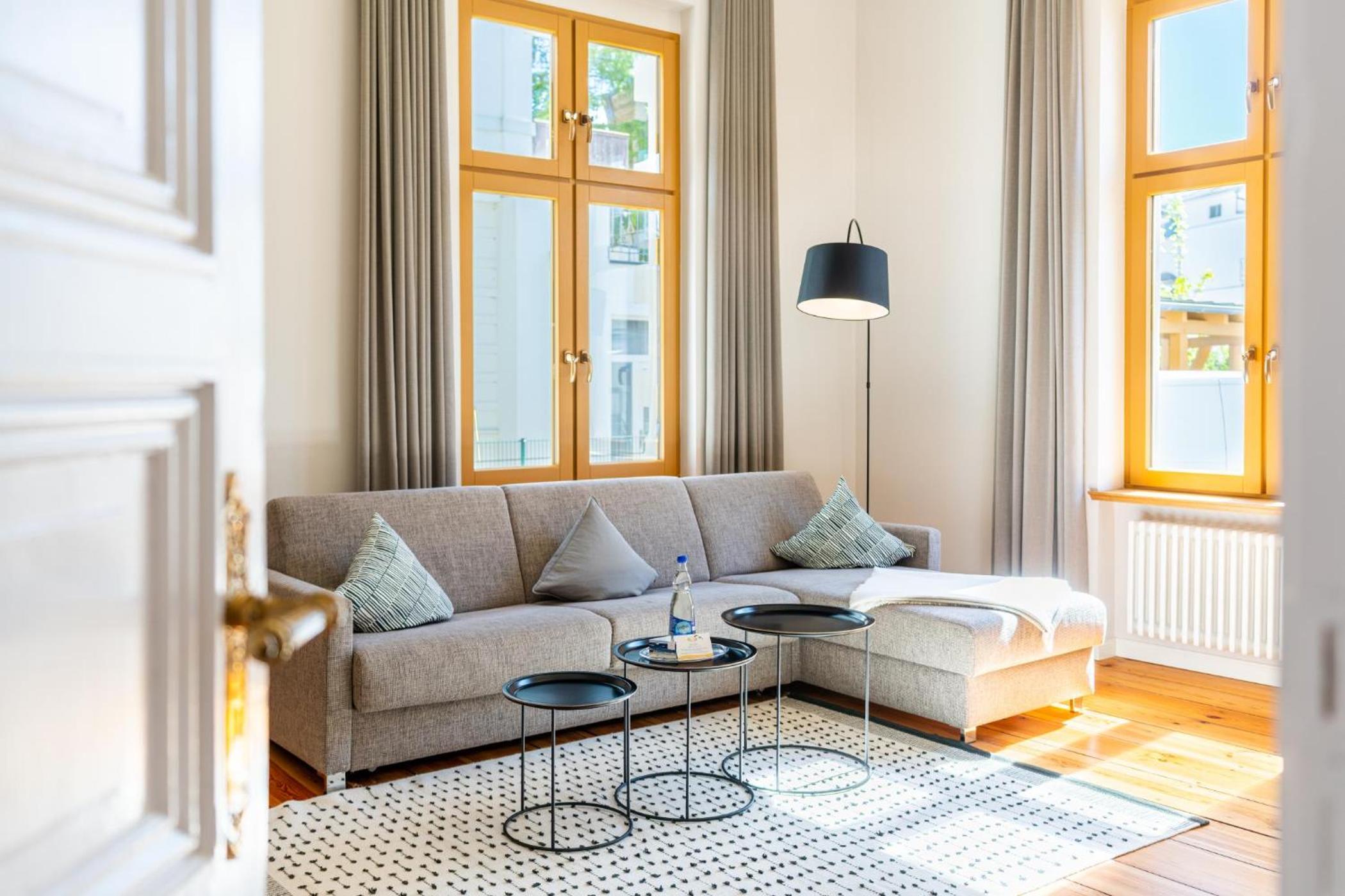 Großzügige Designer- Luxuswohnung für 2 Personen in stilvoller Altbauvilla