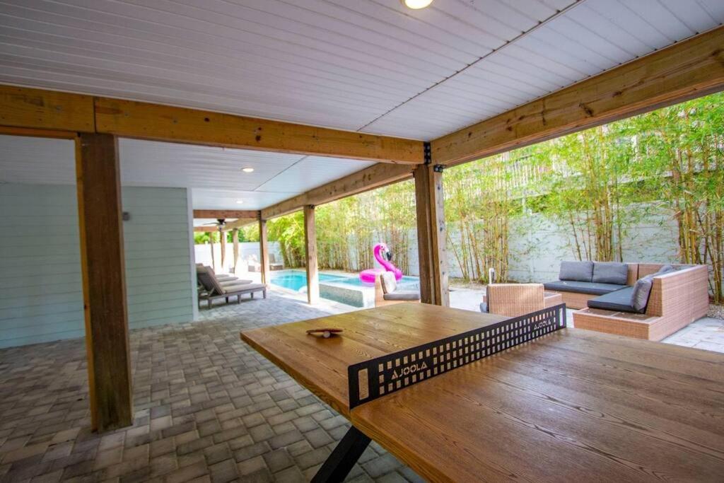Starfish Beach Cottage view 5