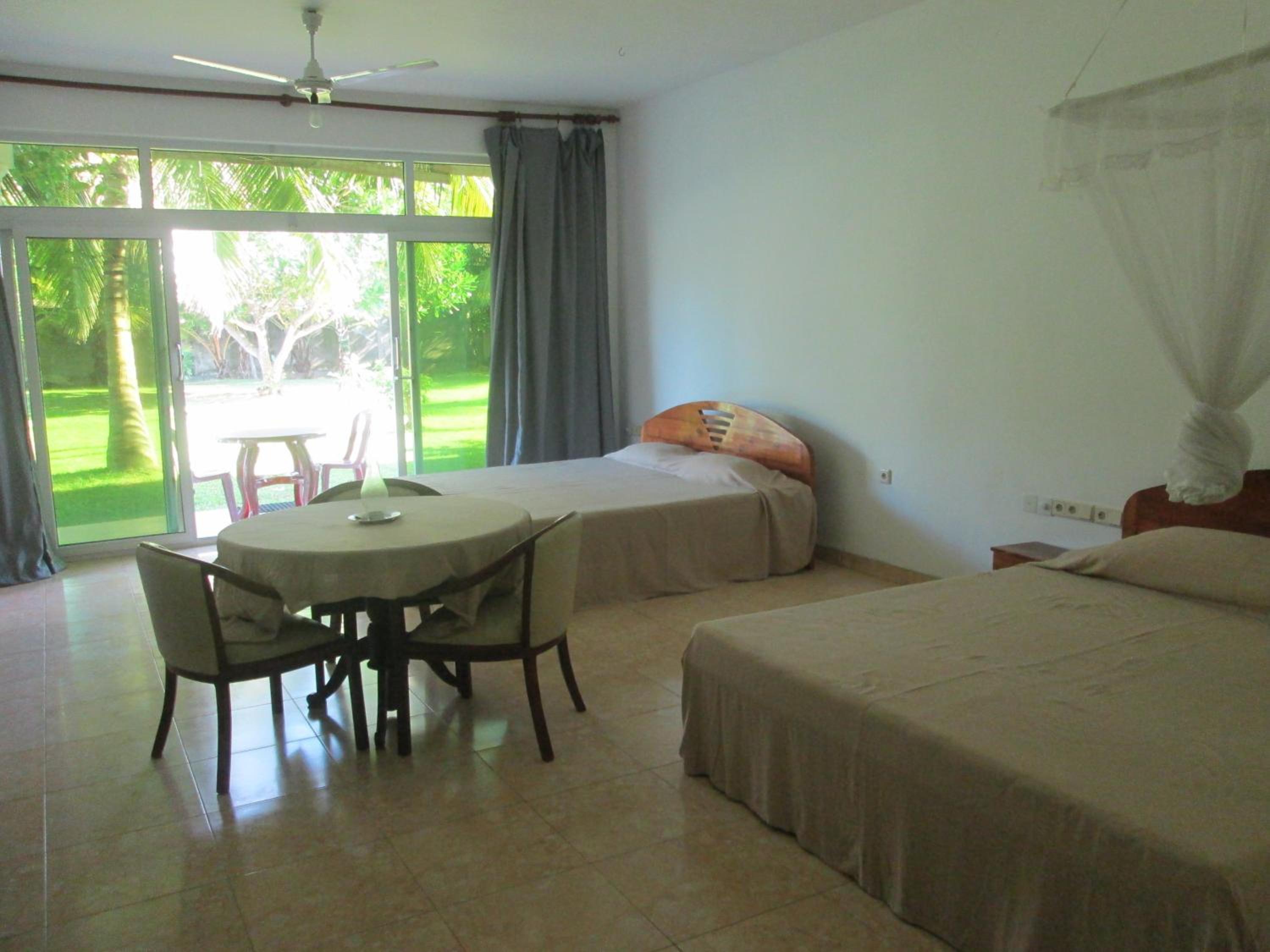 Raja Beach Hotel