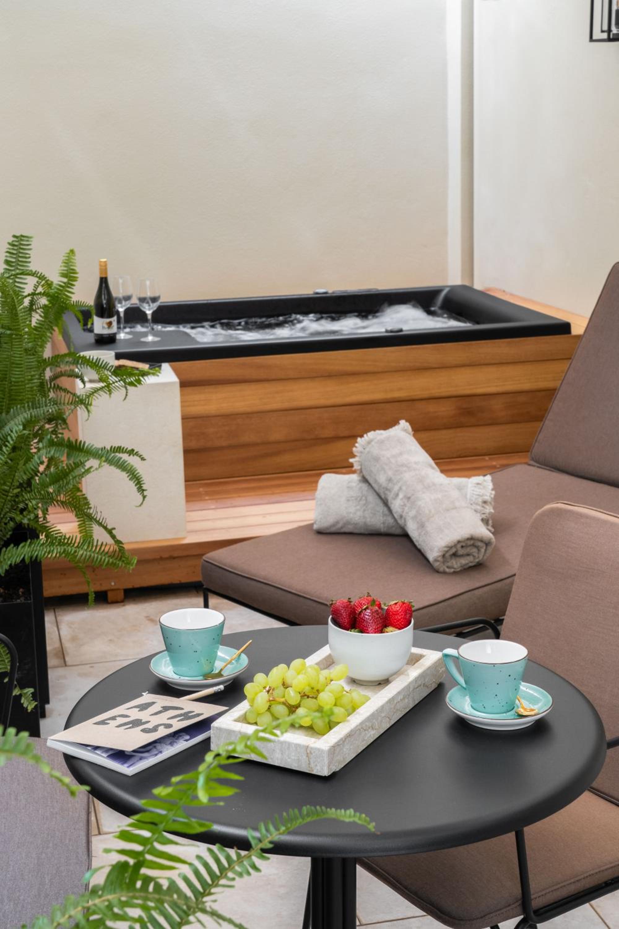 Kinglin Luxury Living