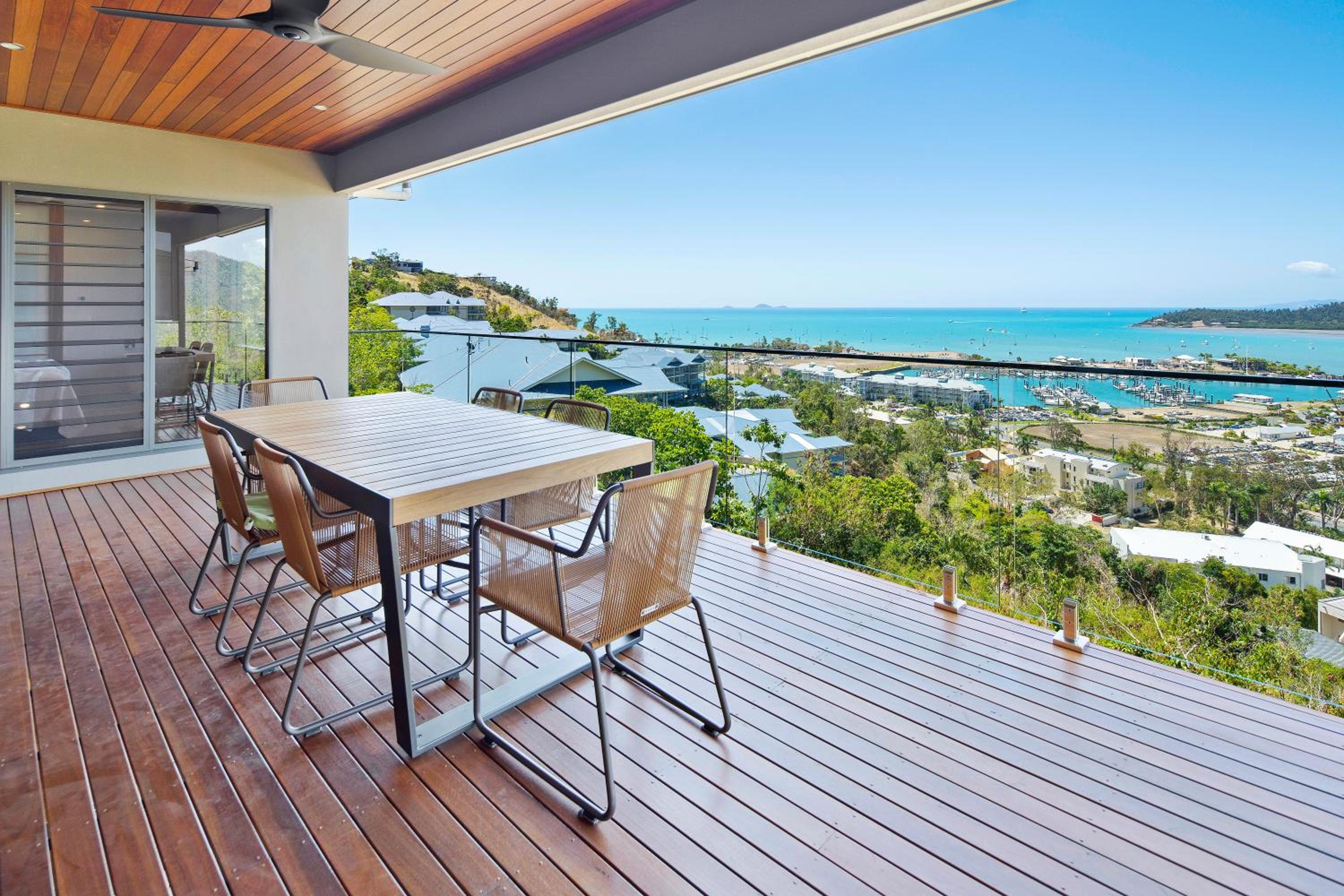 Elementa Whitsundays