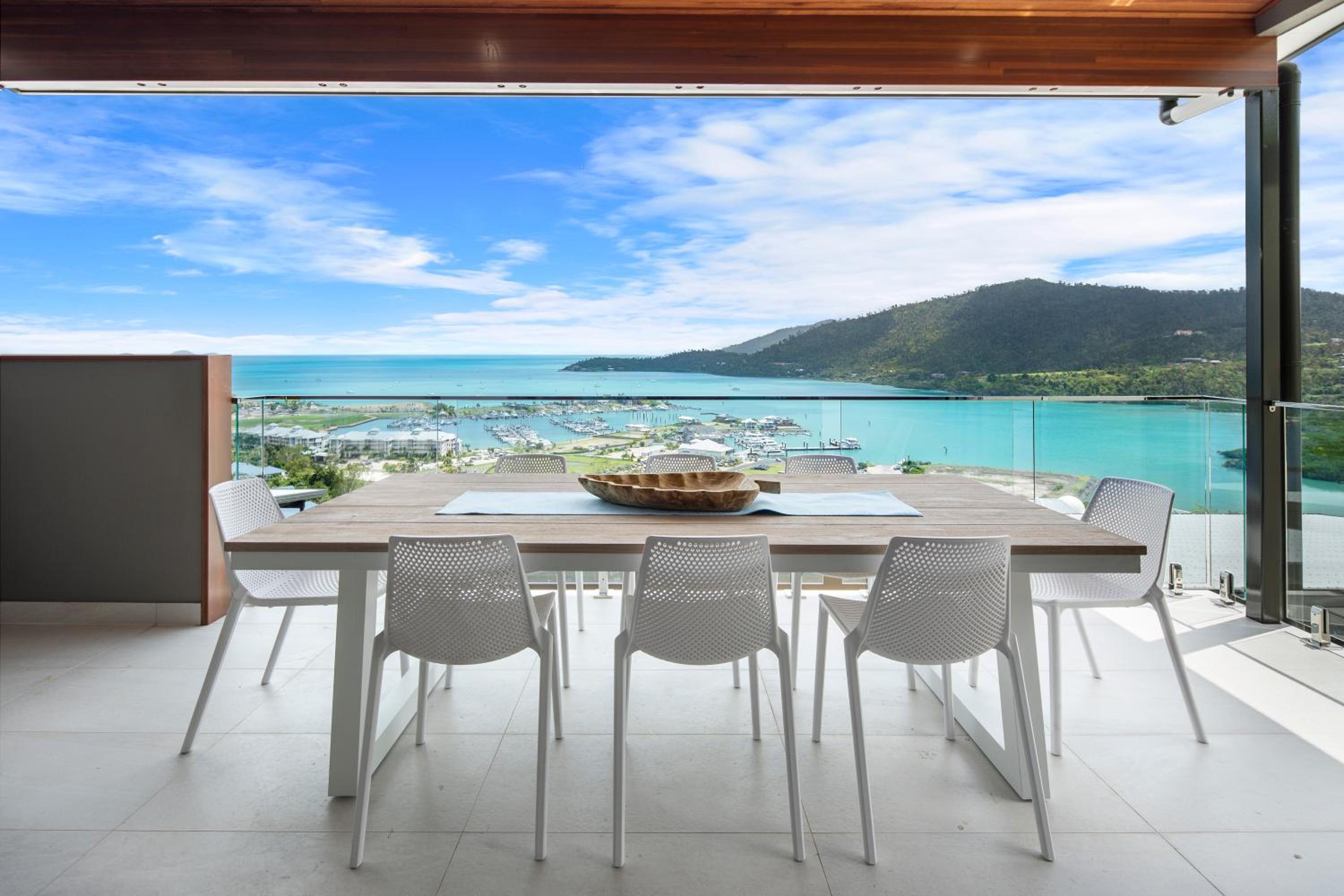 Elementa Whitsundays
