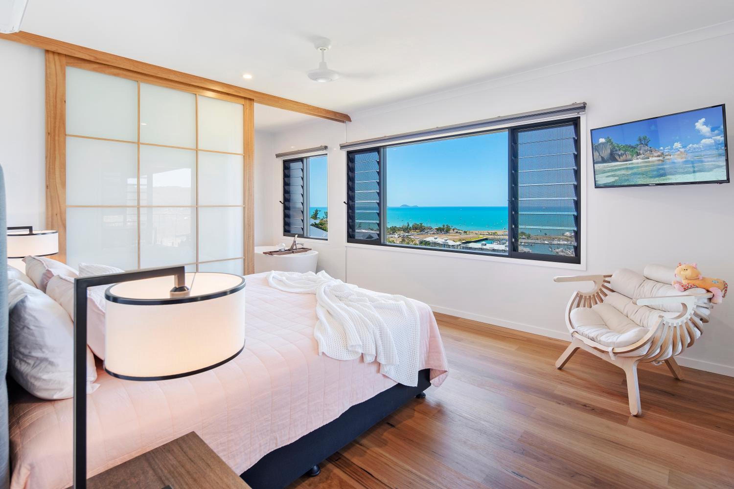 Elementa Whitsundays