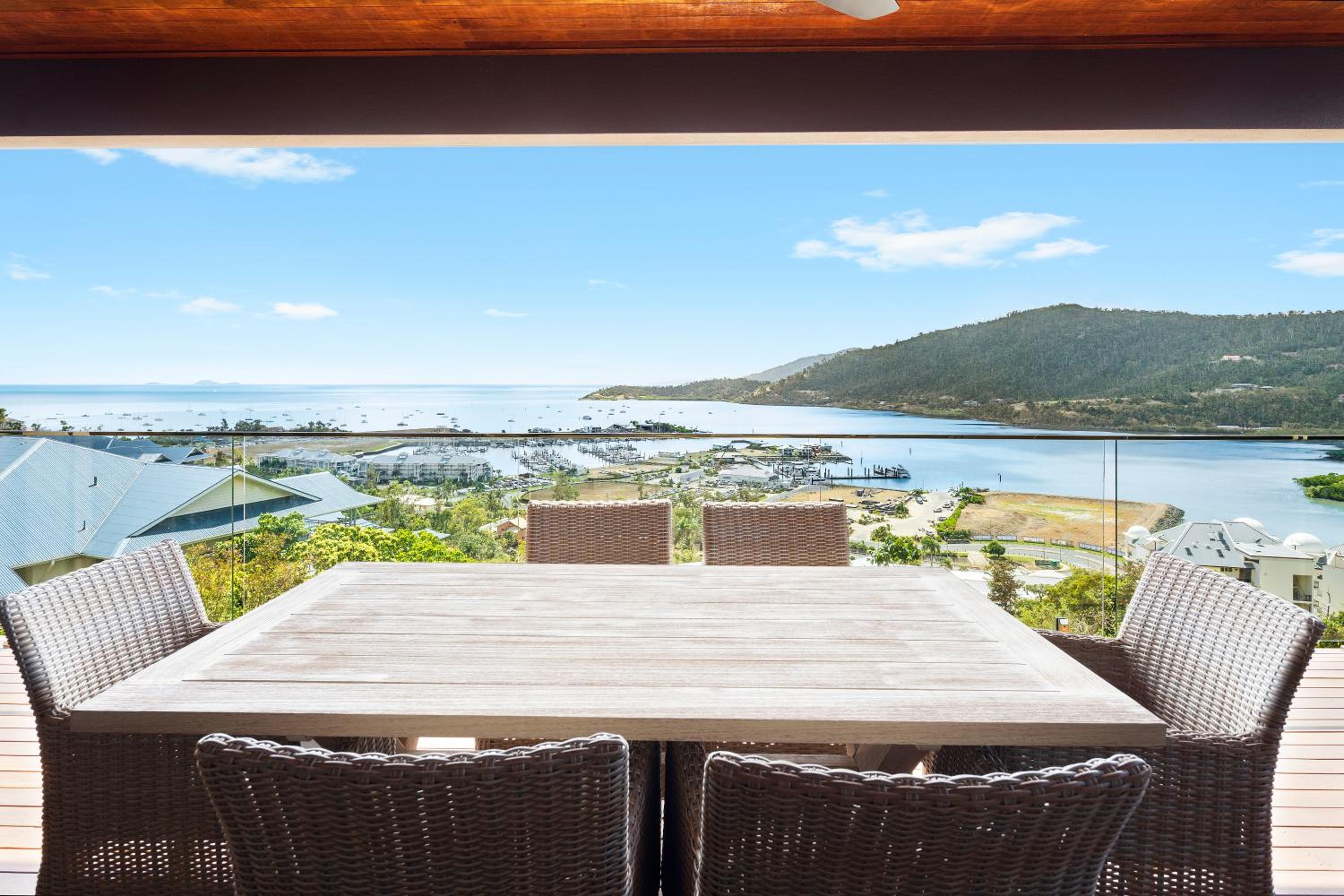 Elementa Whitsundays